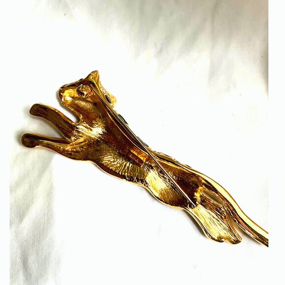 Vintage signed Trifari, leopard brooch, gold tone with black enamel, 4inch pin - Picture 5 of 12